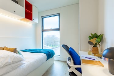 Economy Studio at Spring Mews, Tinworth Street, Vauxhall, London, SE115EL - Image 6